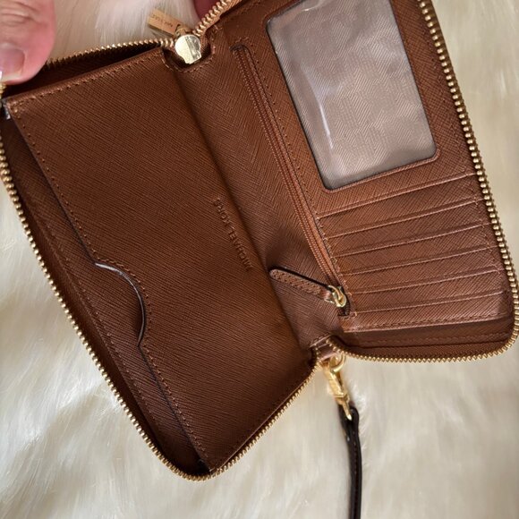 Michael Kors Jet Set Travel wristlet phone case wallet - Picture 2 of 11